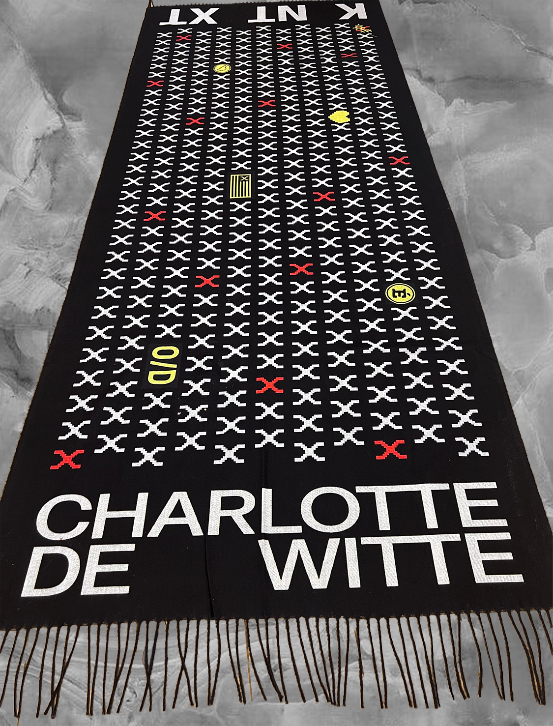 Charlotte De Witte/KNTXT Pashmina